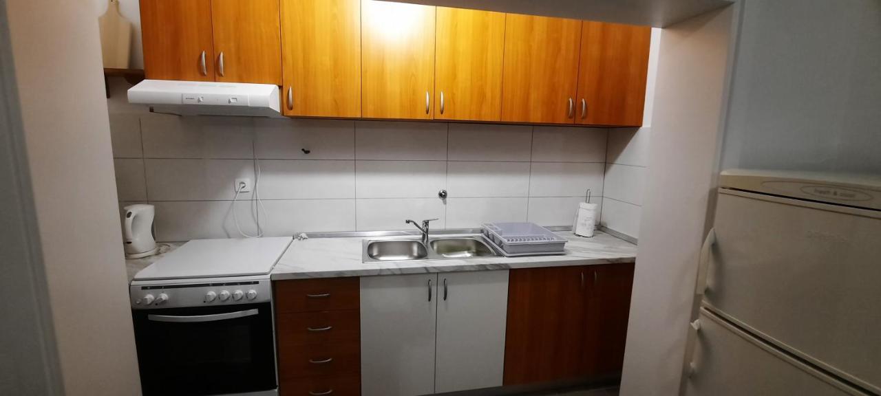 Apartmani Alenka Primosten Bagian luar foto