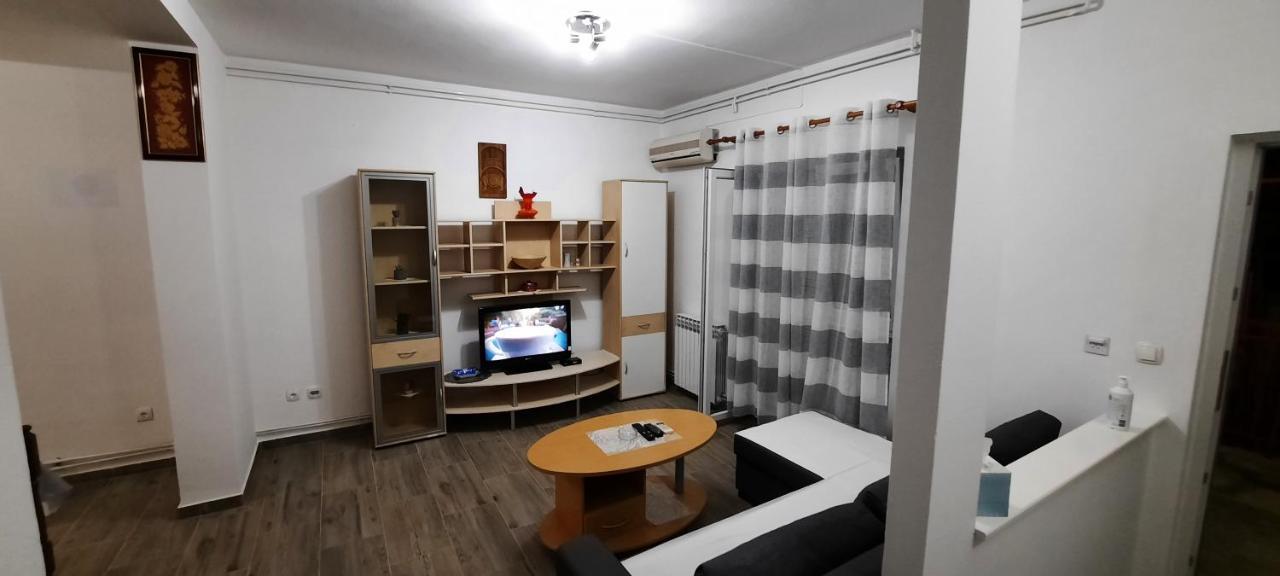 Apartmani Alenka Primosten Bagian luar foto